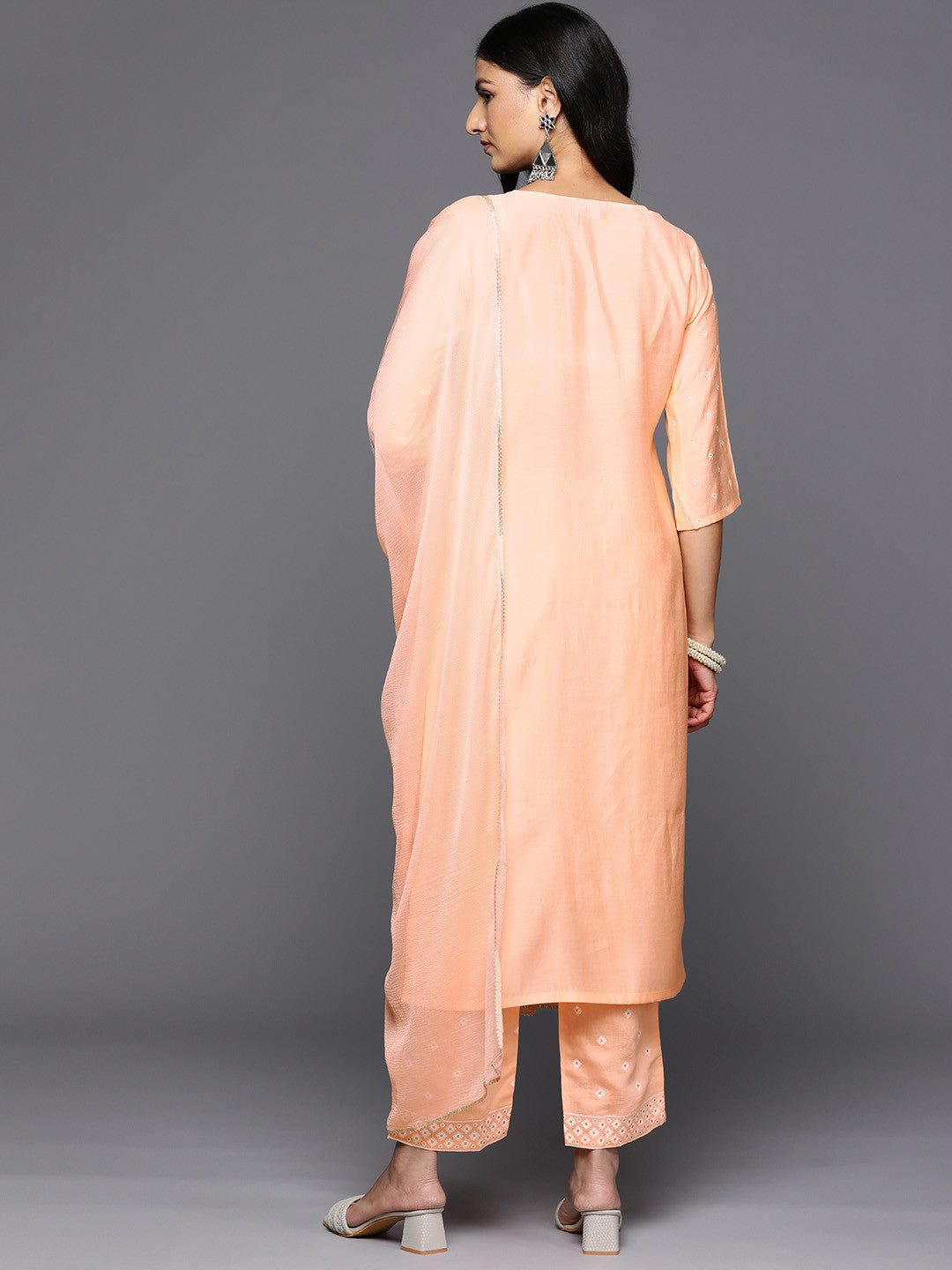 Yoke Design Regular Sequinned Kurta With Trousers & Dupatta