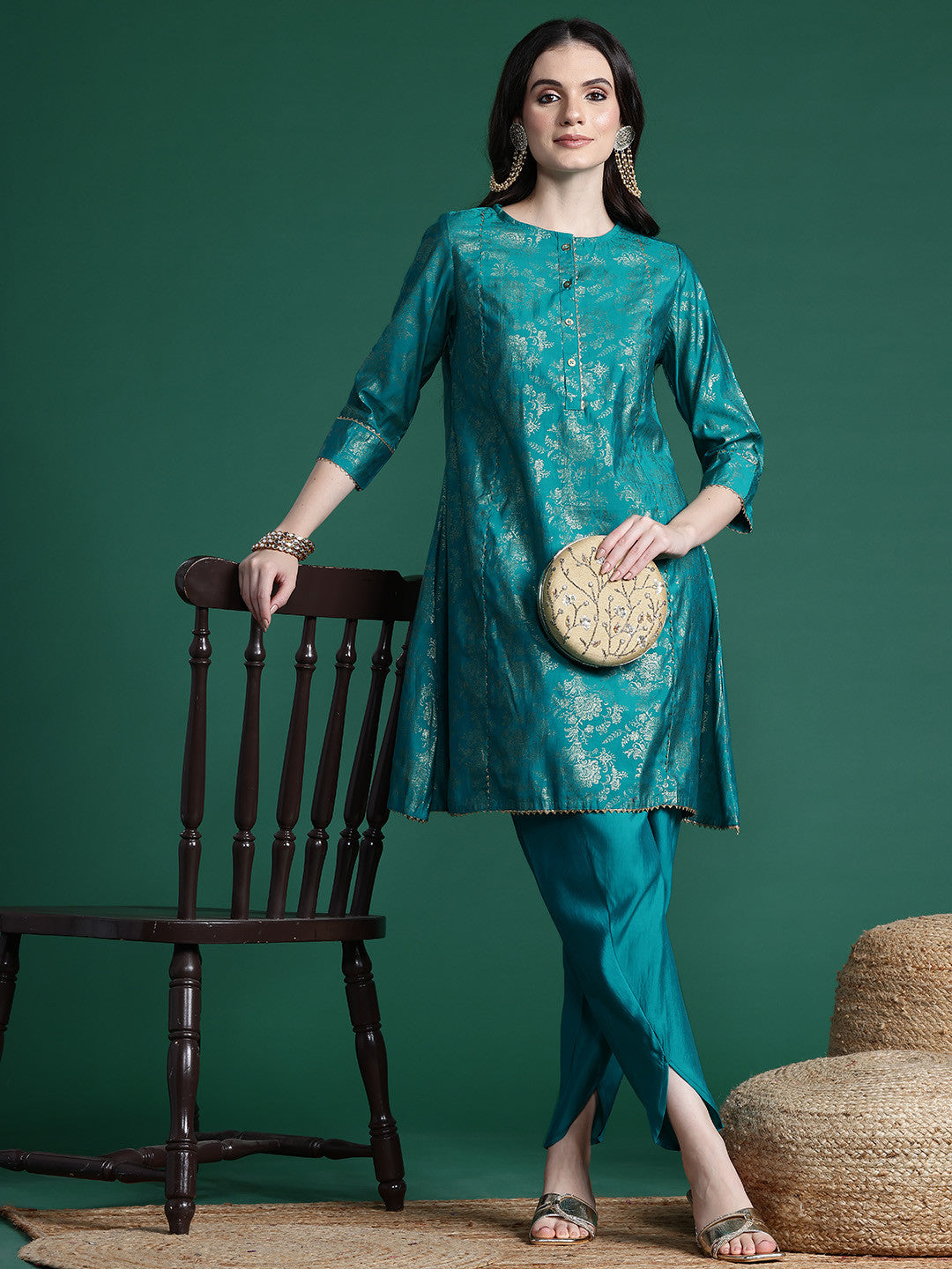 Ethnic Motifs Foil Printed Gotta Patti Kurta With Salwar