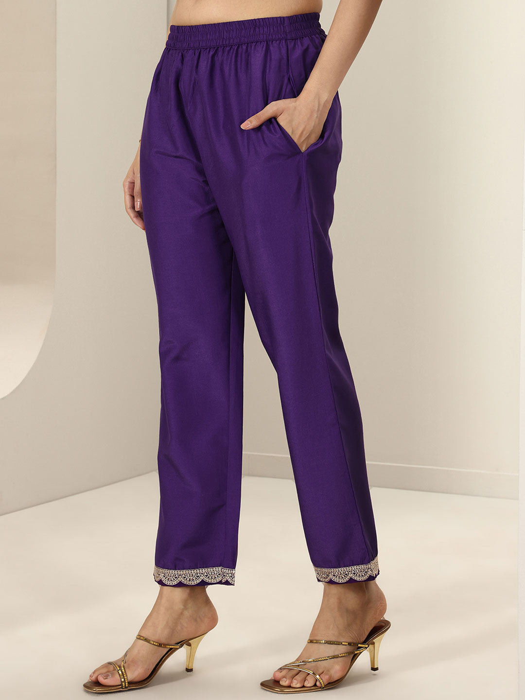 Women Bandhani Printed Regular Zari Work Kurta with Trousers & Dupatta
