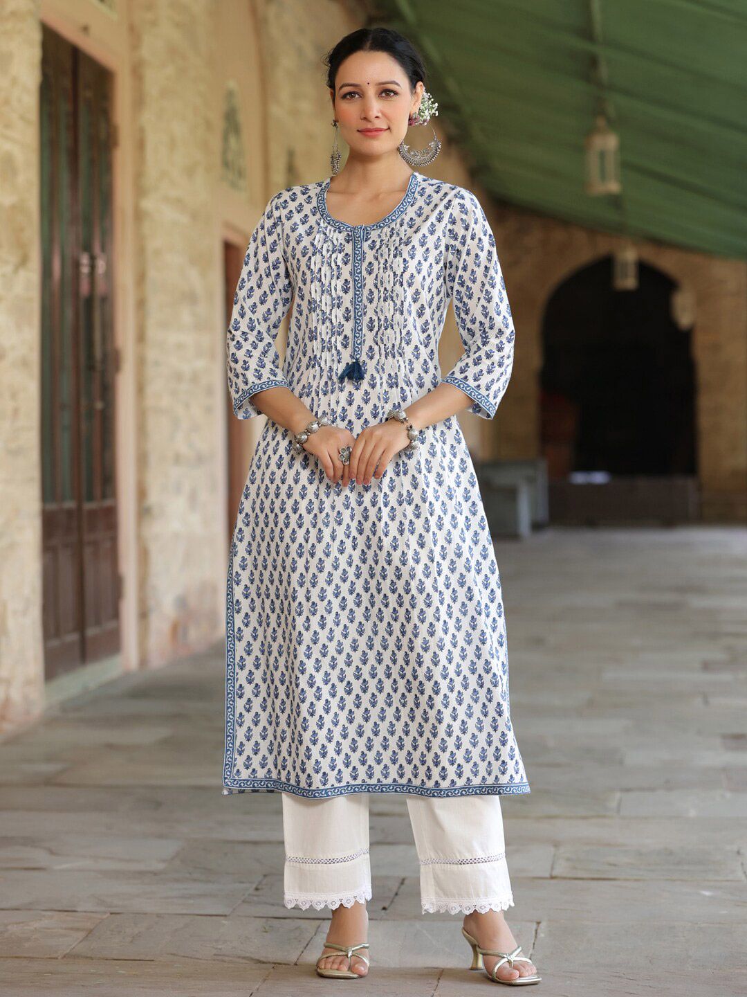 Dhiyona RR Women's Ethnic Motifs Printed Regular Pure Cotton Kurta with Trousers & Dupatta