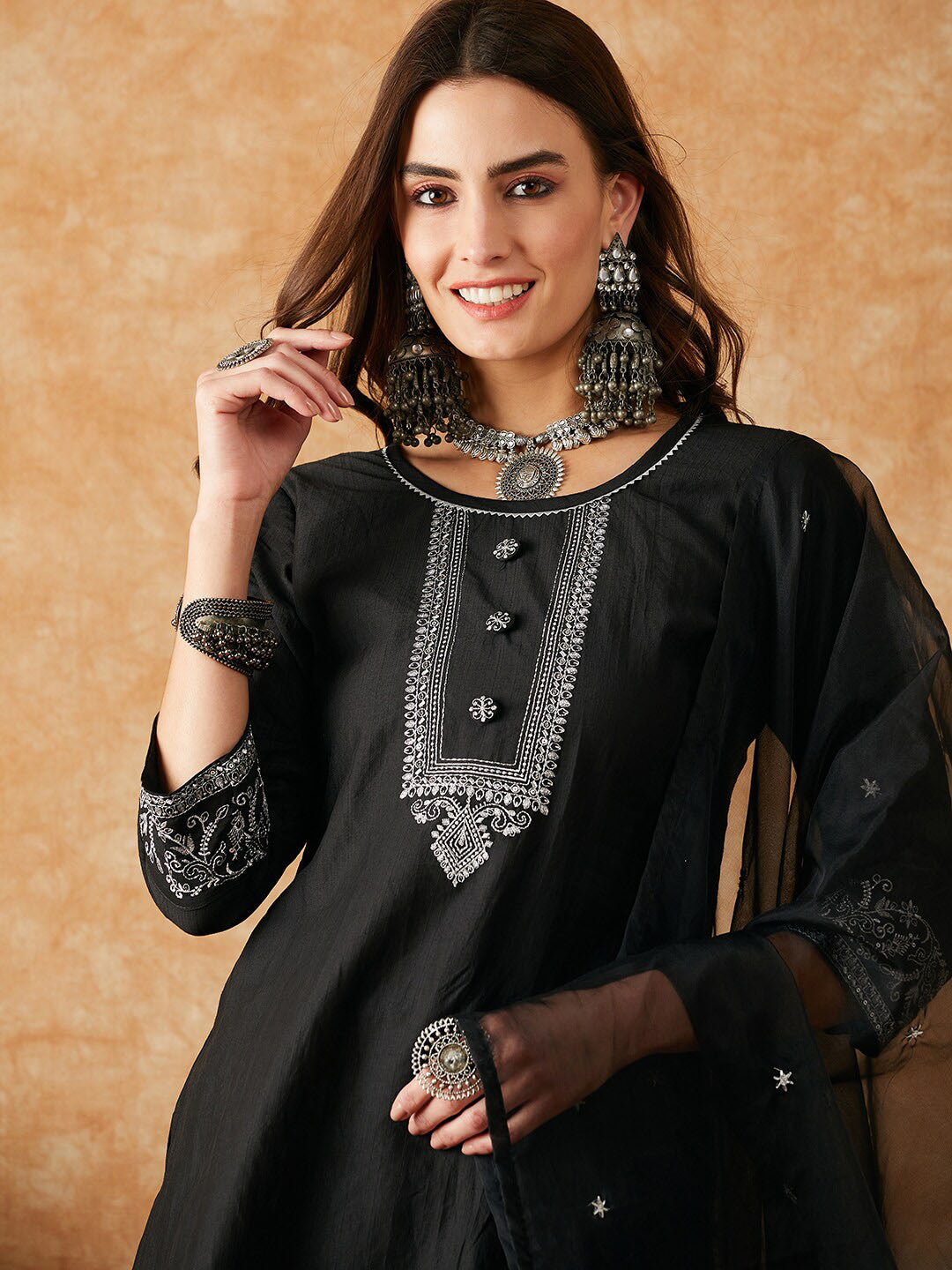 Embroidered Straight Kurta With Trouser & Dupatta