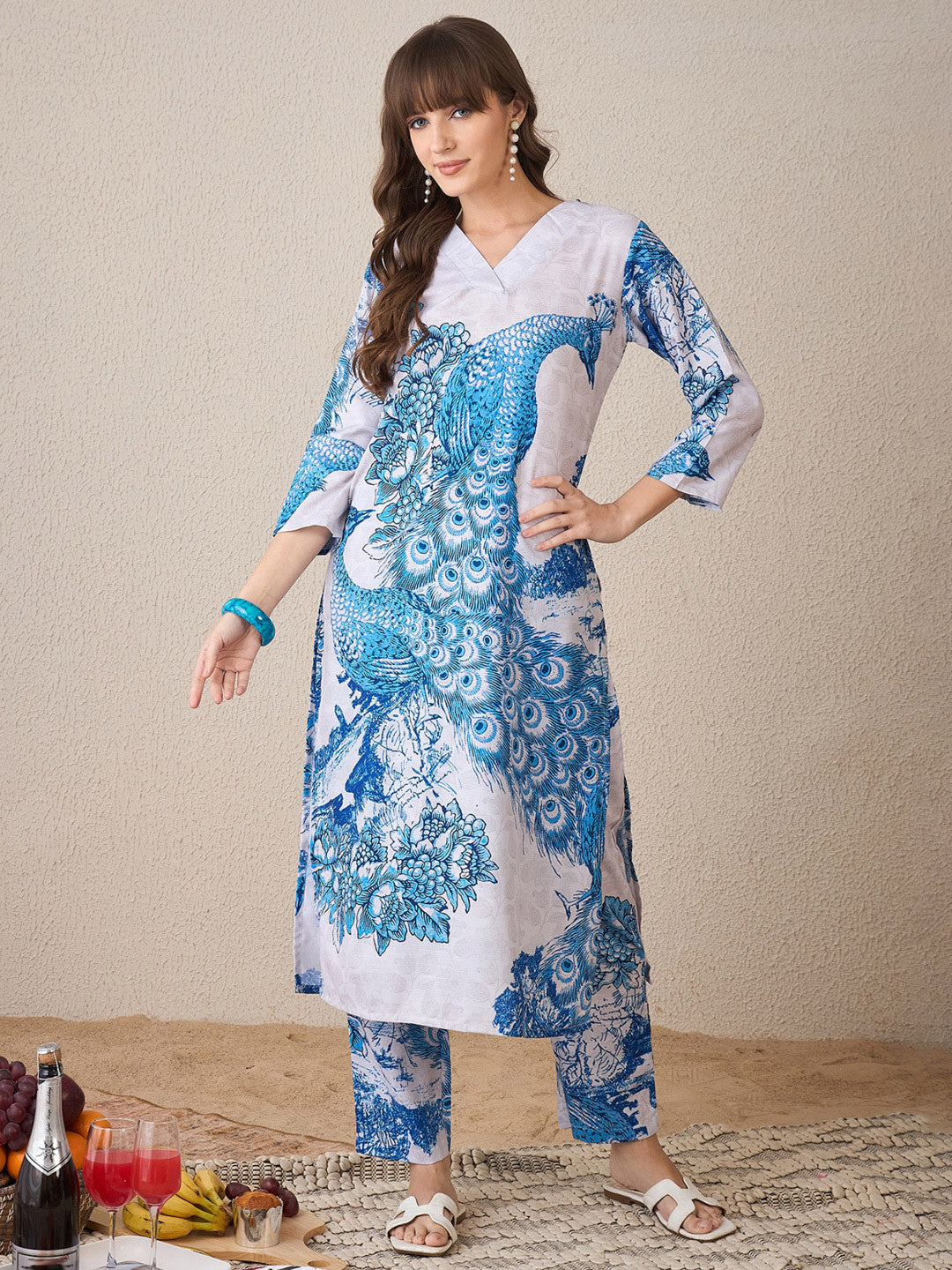 Floral Printed V-Neck Straight Kurta With Trouser