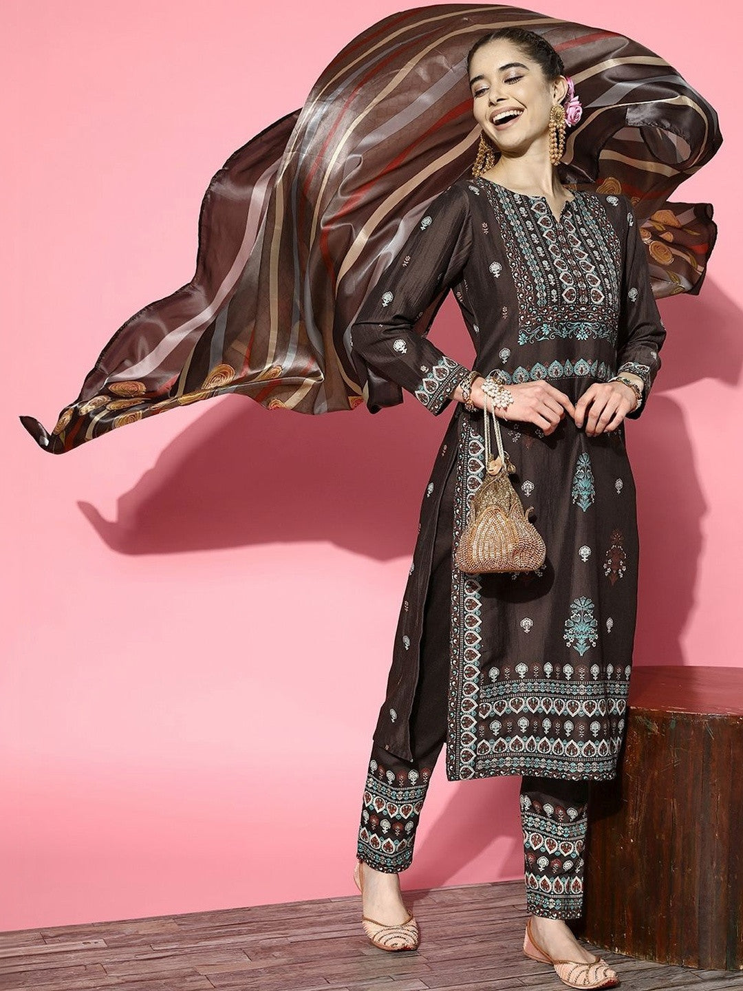 Women Ethnic Motifs Printed Regular Kurta with Trousers & With Dupatta