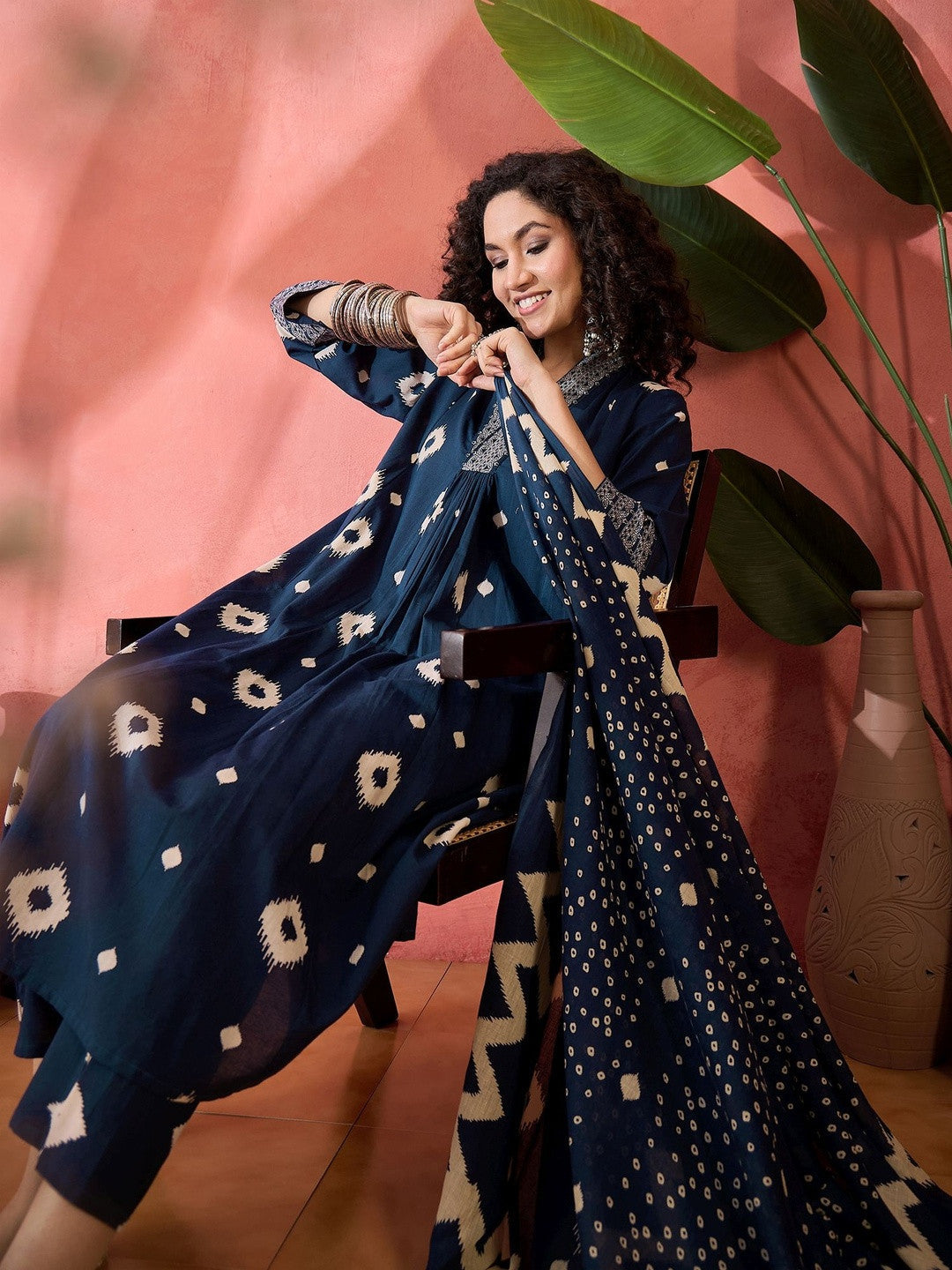 Printed Pure Cotton V-Neck Kurta & Trousers Kurta Set
