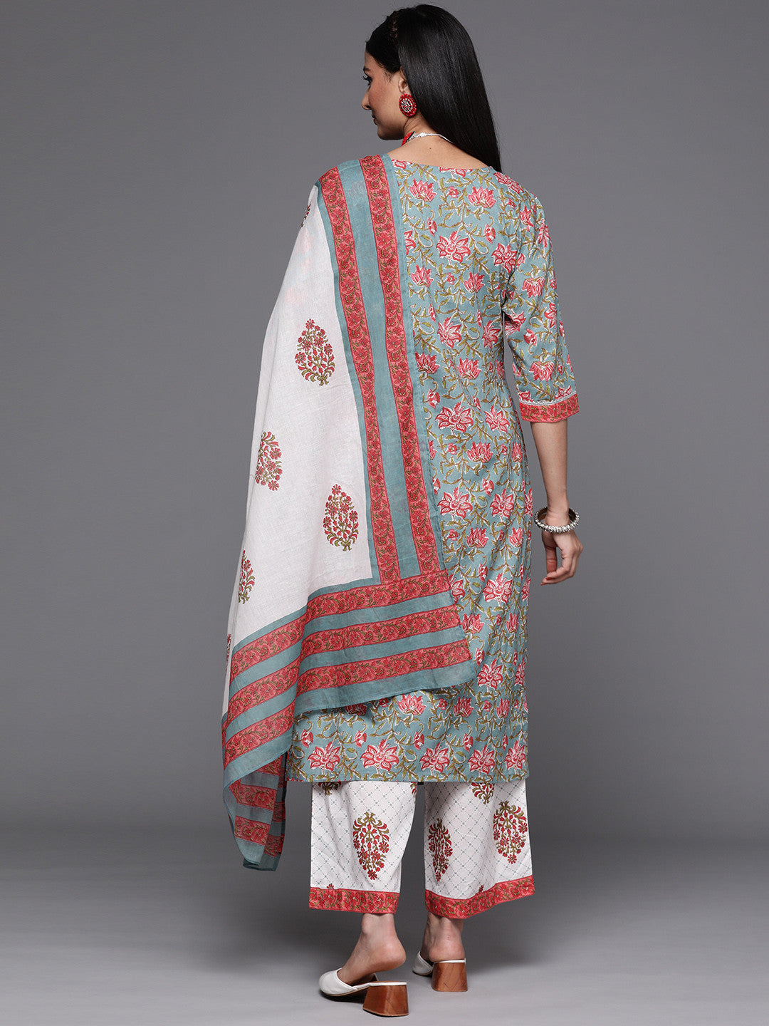 Women Grey & Peach-coloured Floral Print Cotton Kurta Palazzos Dupatta