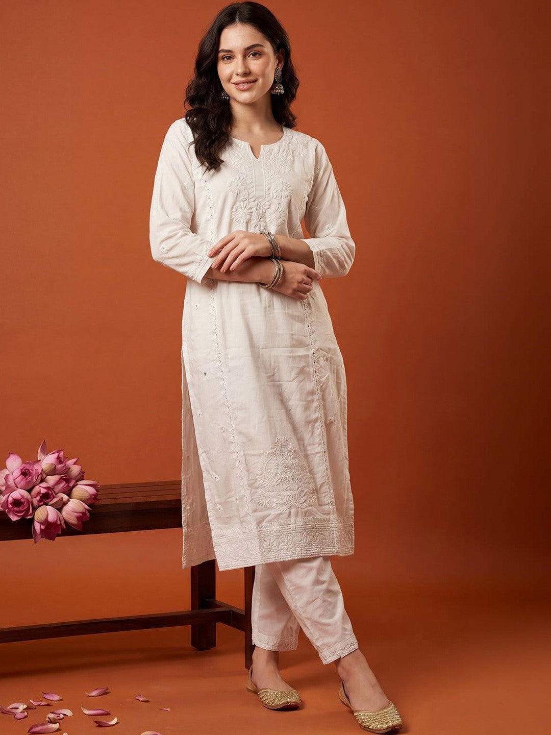 Women Ethnic Motifs Embroidered Regular Chikankari Kurta with Trousers