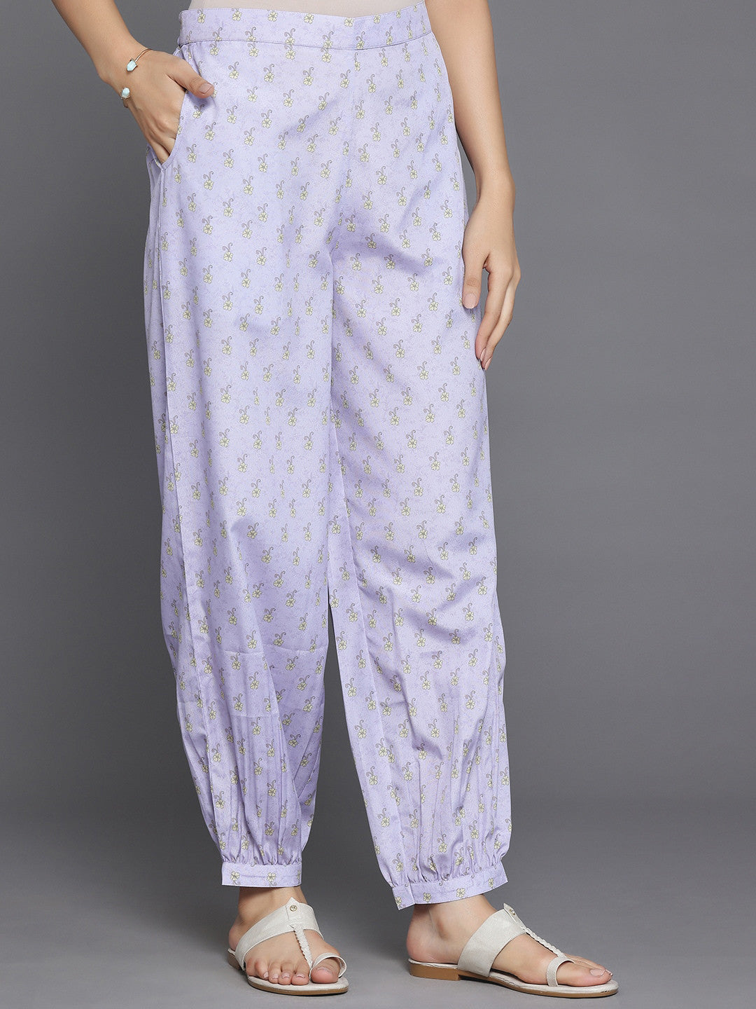 Floral Printed Keyhole Neck Regular Kurta with Salwar & Dupatta