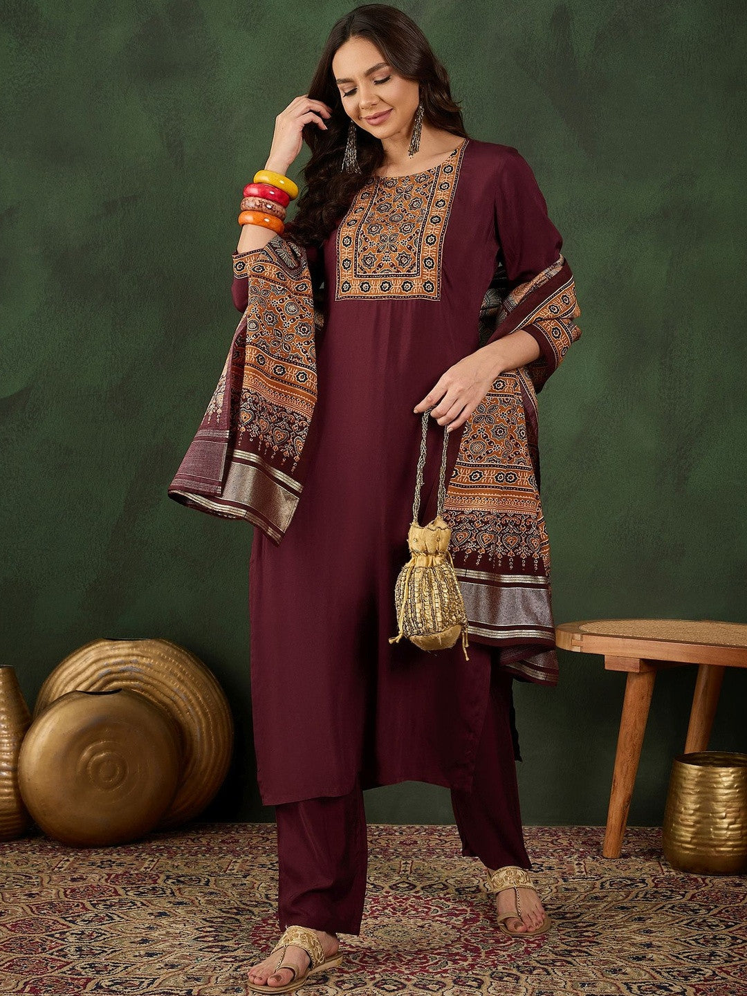 Printed Round Neck Kurta & Trousers Kurta Set