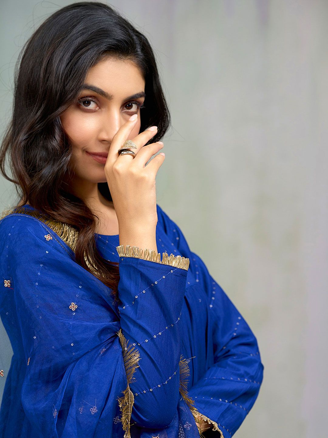 Dhiyona CH Women Floral Embroidered Tiered Sequinned A-Line Kurta With Trousers & Dupatta