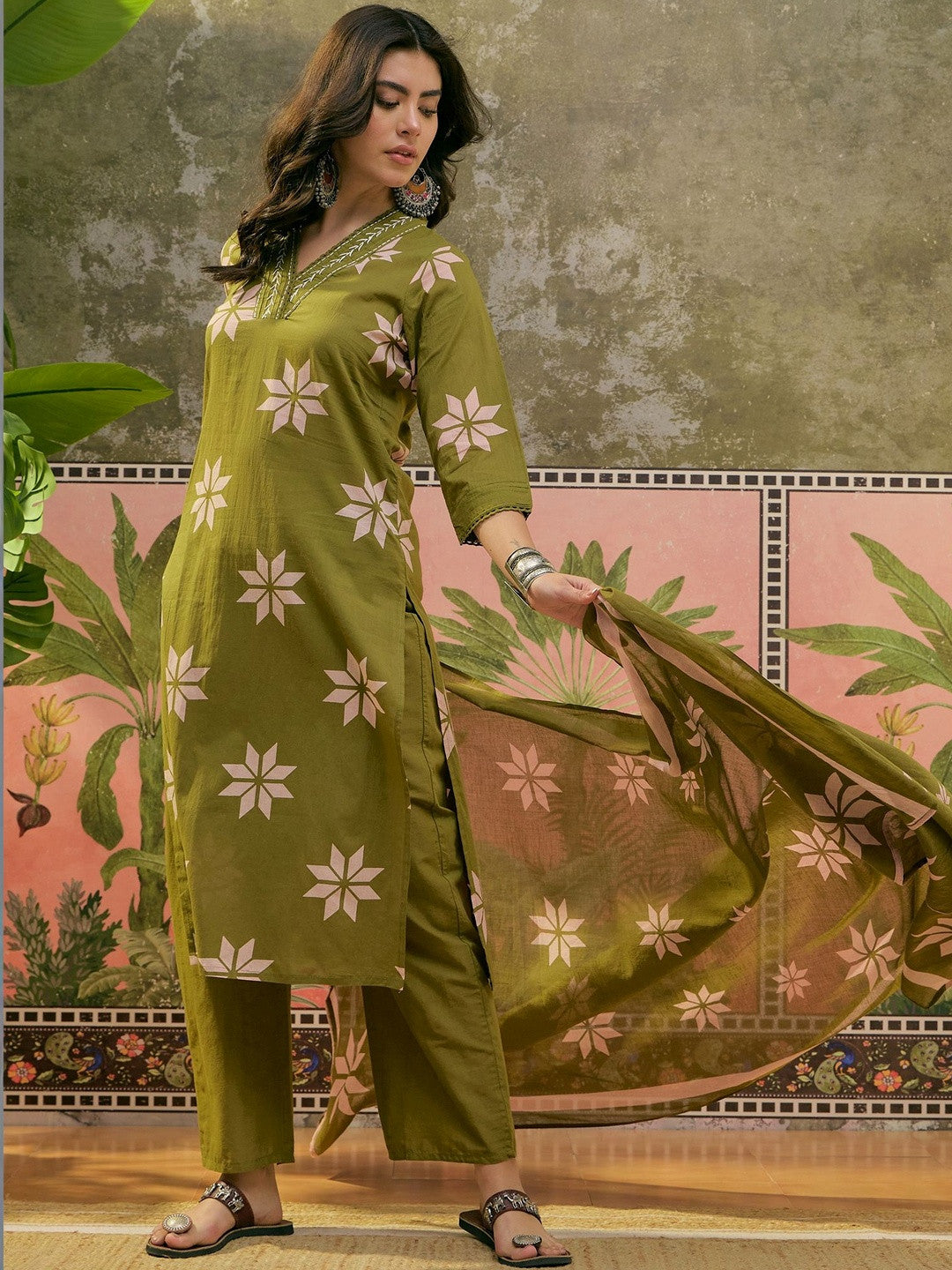 Printed Kurta & Trouser With Dupatta