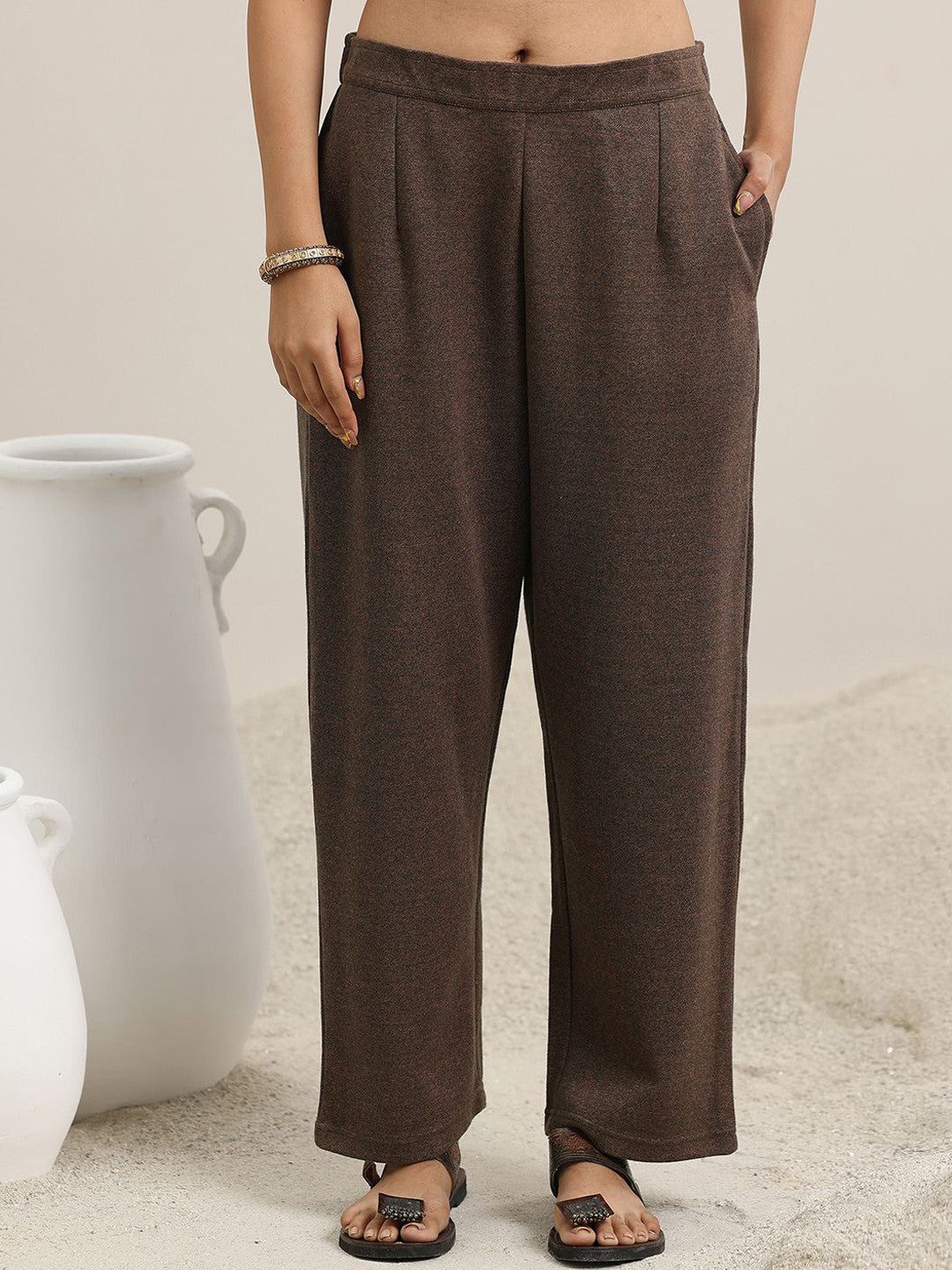 Women Floral Printed Mandarin Collar Straight Kurta with Trousers & Dupatta