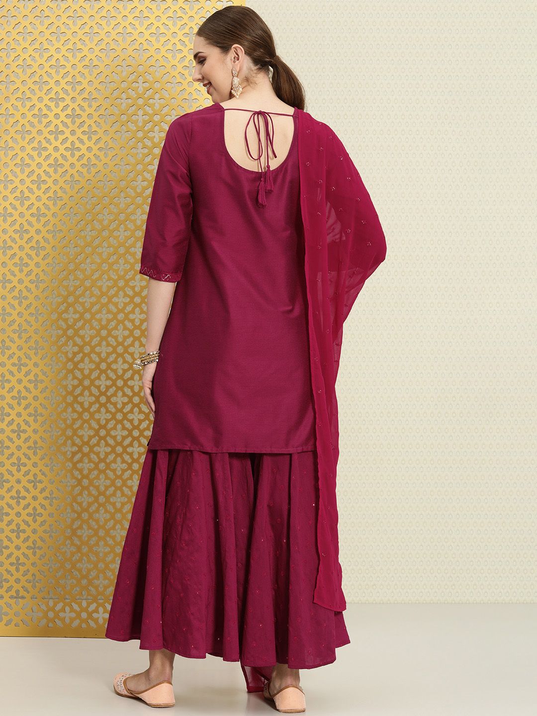 Dhiyona HOP Jashn Floral Sequinned Woven Design Kurti & Sharara With Dupatta