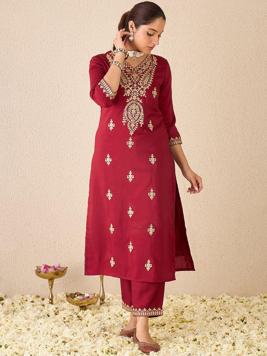 Women Ethnic Motifs Embroidered Regular Gotta Patti Kurta Trousers With Dupatta