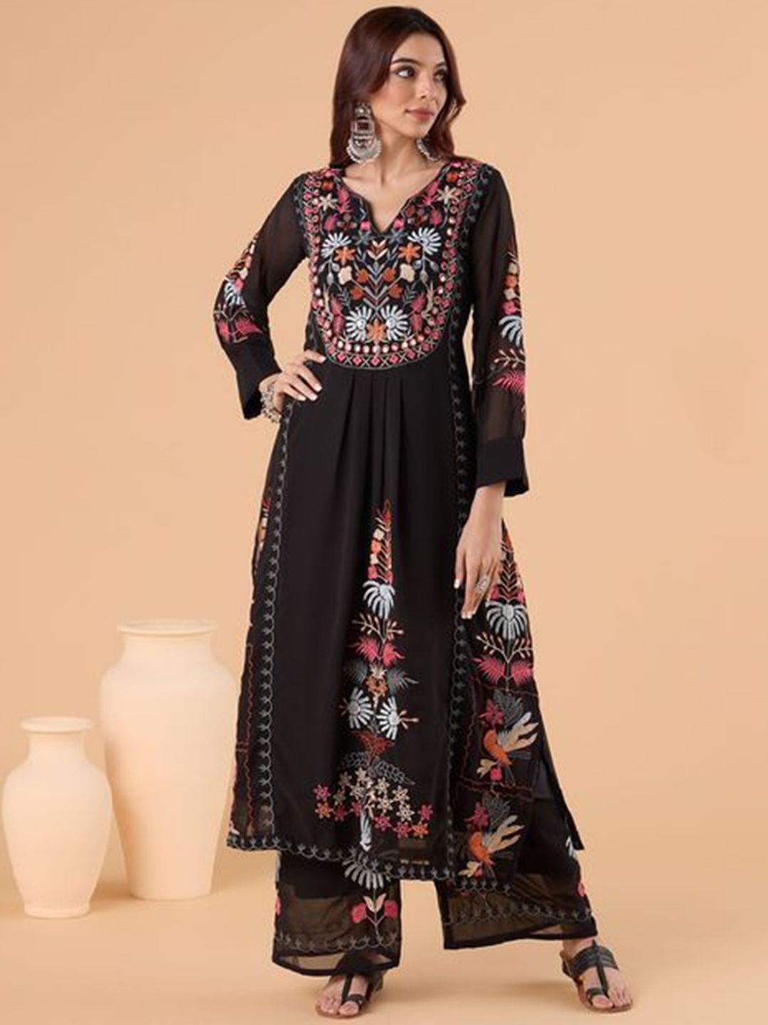 Dhiyona KL Floral Embroidered Notched Neck Thread Work Straight Kurta With Palazzos & Dupatta