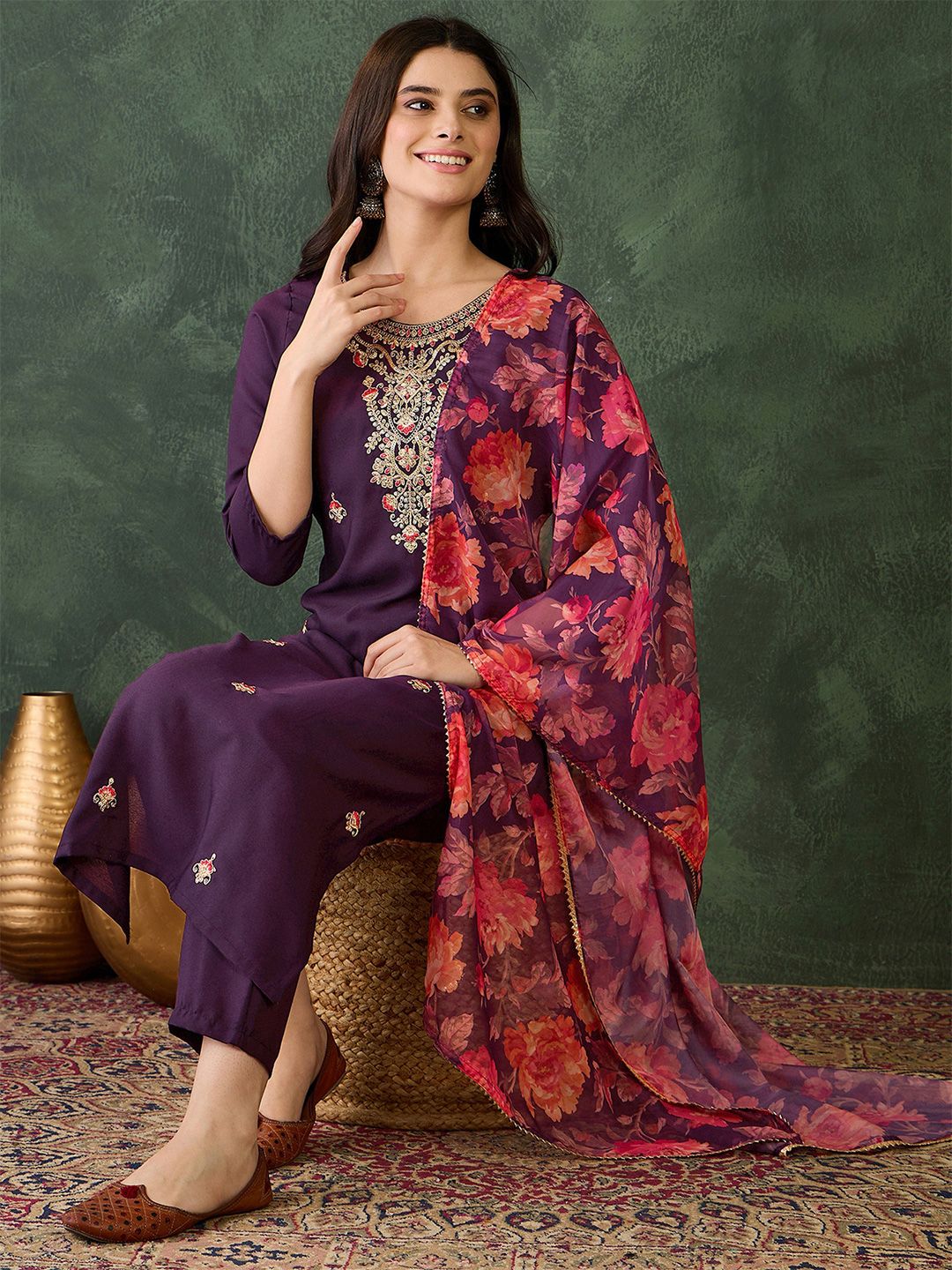 Dhiyona KL Women Embroidered Straight Kurta with Trousers & Dupatta