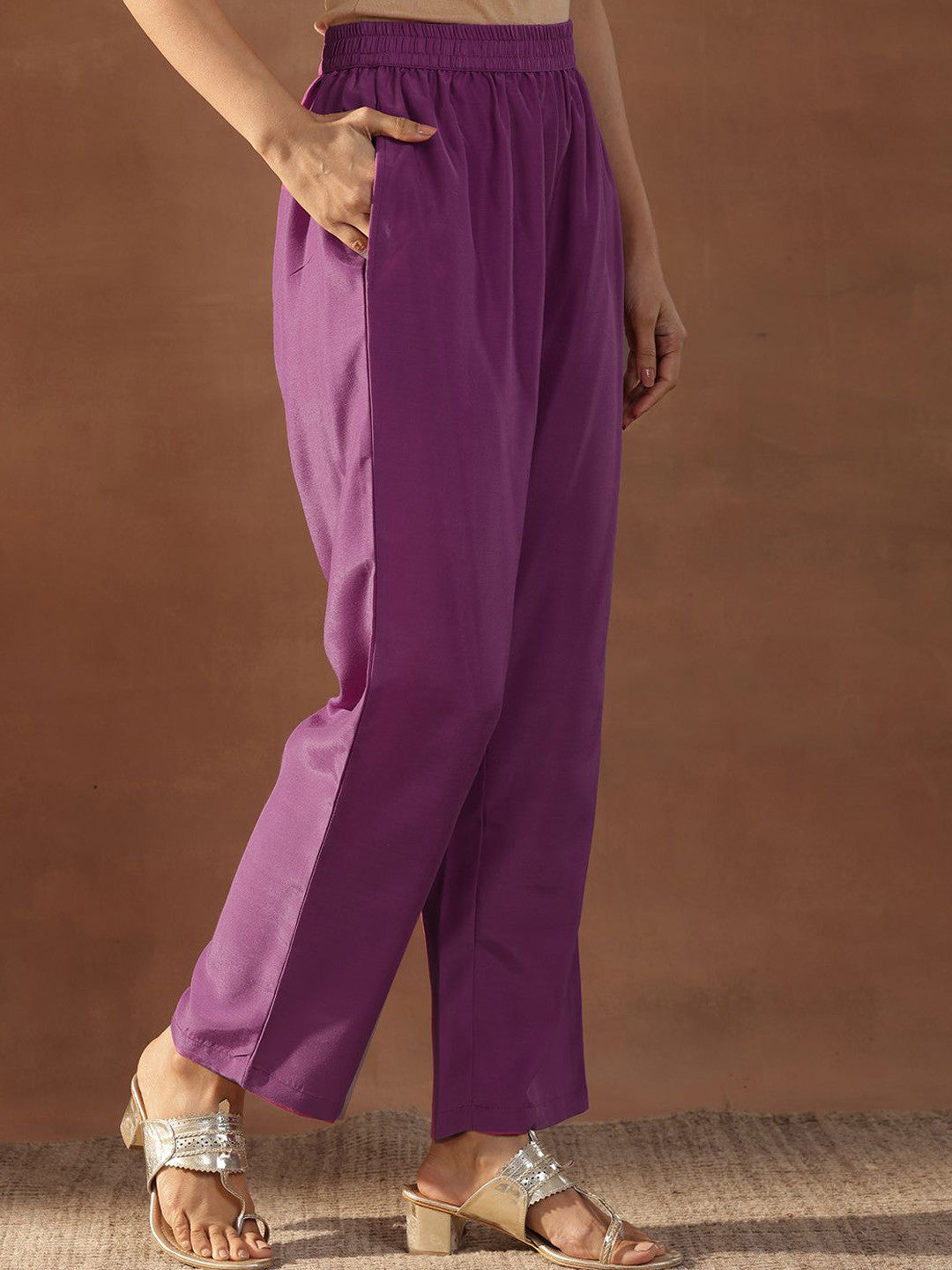 Women Bandhani Printed Kurta with Trousers & Dupatta