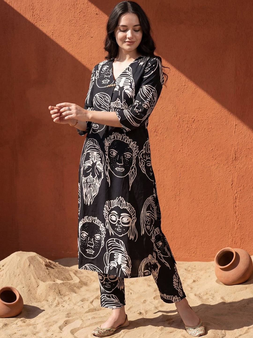 Women Printed Regular Pure Cotton Kurta with Trousers