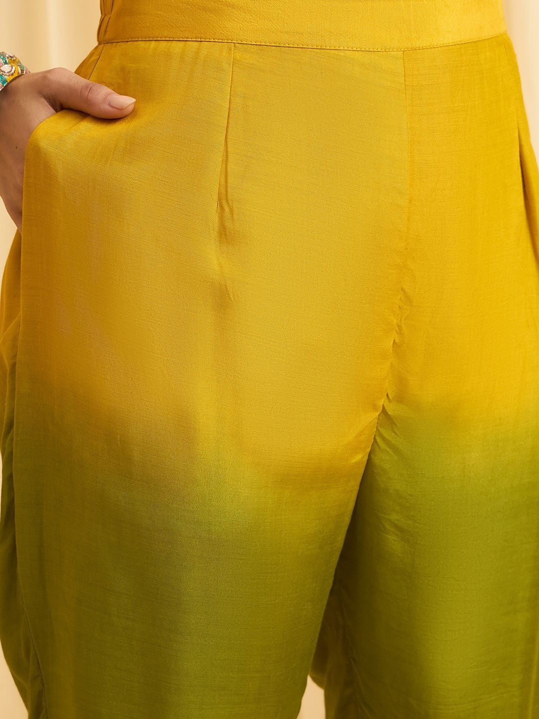 Dhiyona CH Floral Embroidered V-Neck Straight Sequinned Kurta With Trousers & Dupatta
