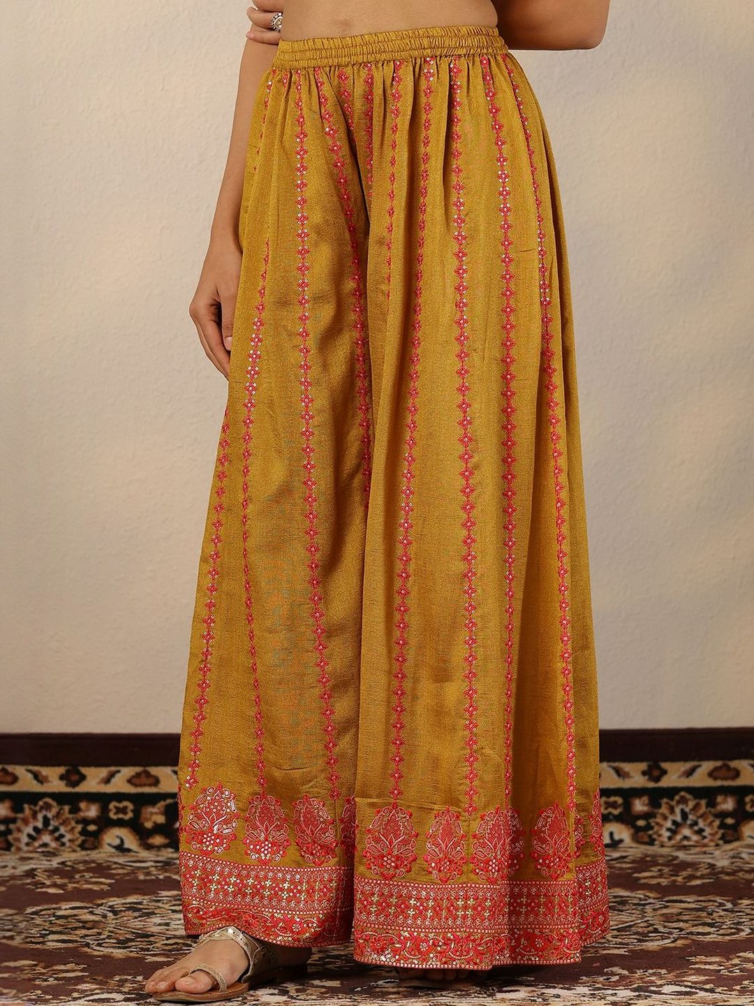 Dhiyona LL Women Ethnic Motifs Embroidered Kurta with Palazzos & Dupatta