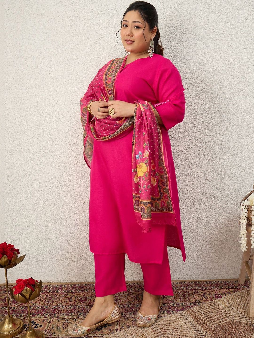 Dhiyona Women's Ethnic Motifs Regular Thread Work Kurta with Palazzos & With Dupatta