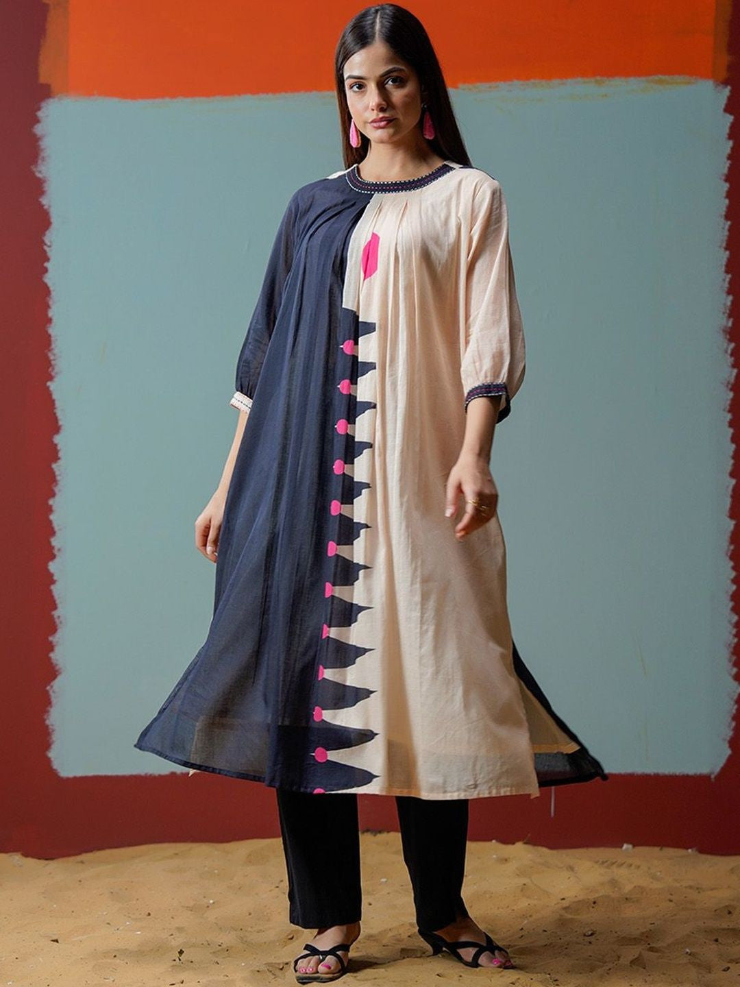 Round Neck Kurta & Trousers
