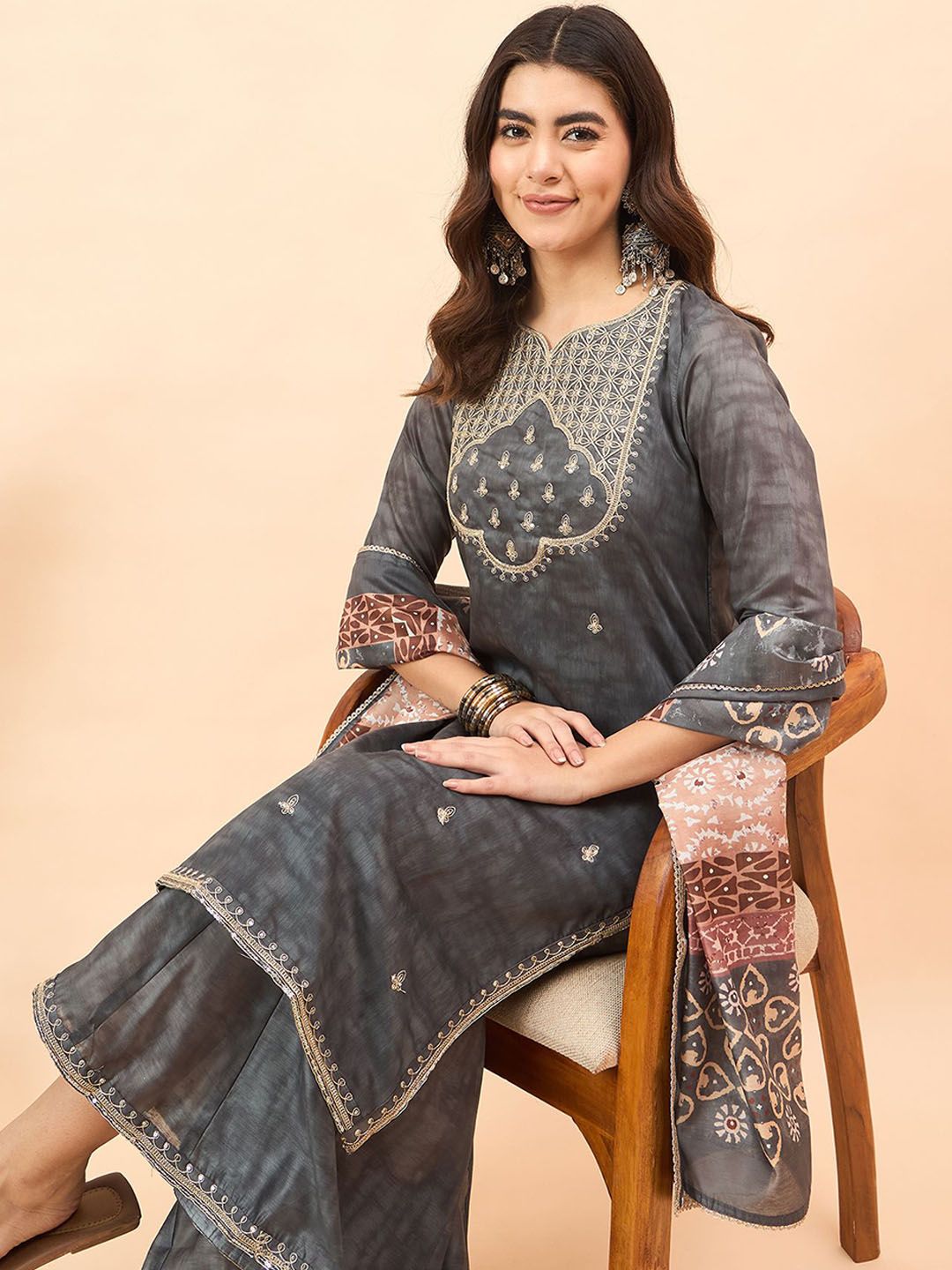 Dhiyona AN Ethnic Motifs Embroidered Chanderi Silk Kurta With Sharara & Dupatta