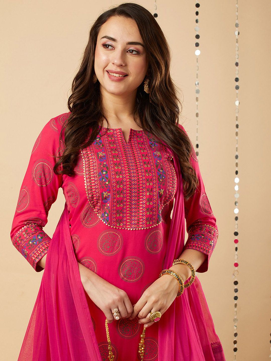 Dhiyona KL Women Ethnic Motifs Printed Regular Kurta with Trousers & With Dupatta