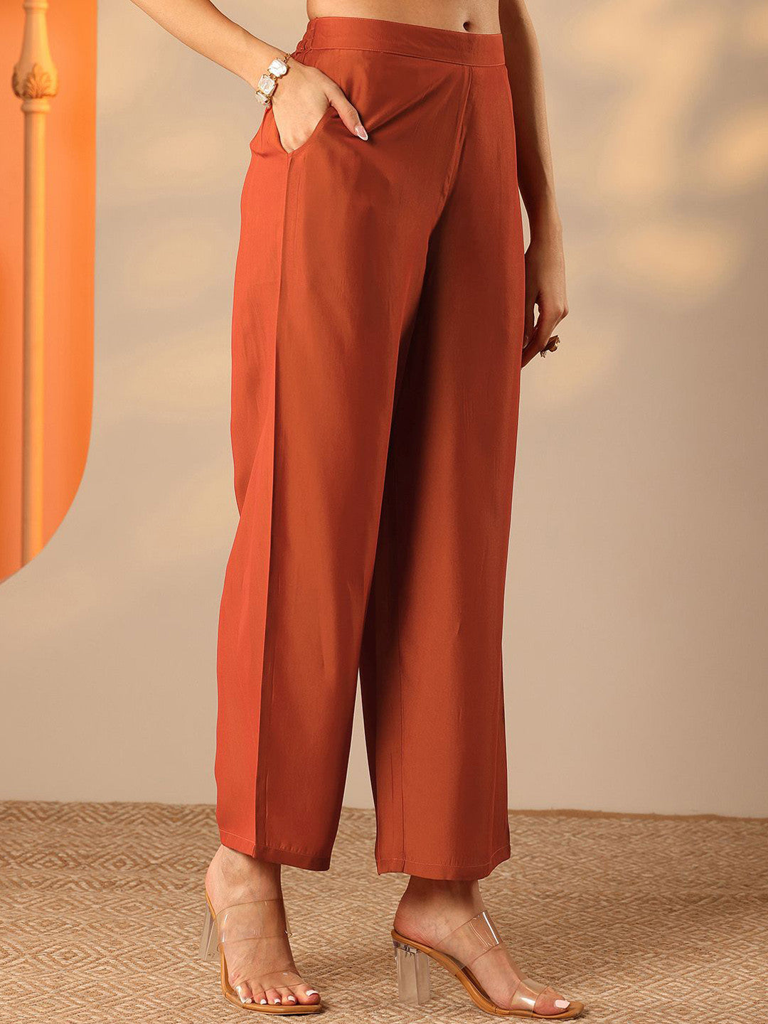 Women Geometric Printed A-Line Kurti with Trousers