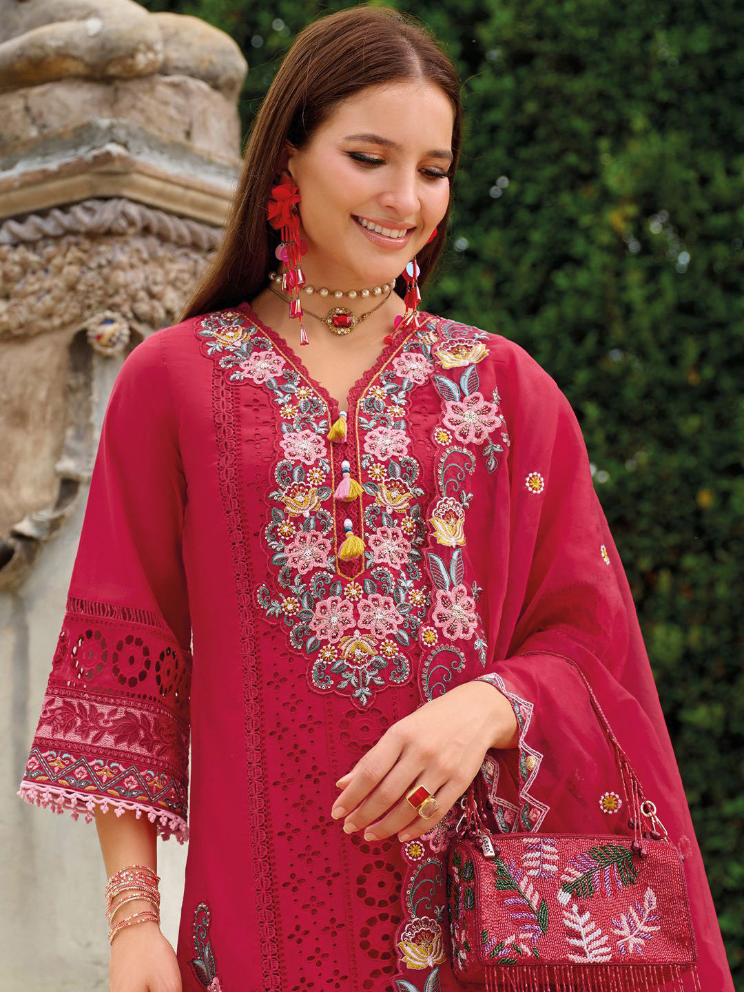 Floral Embroidered Regular Sequinned Kurta With Trousers & Dupatta