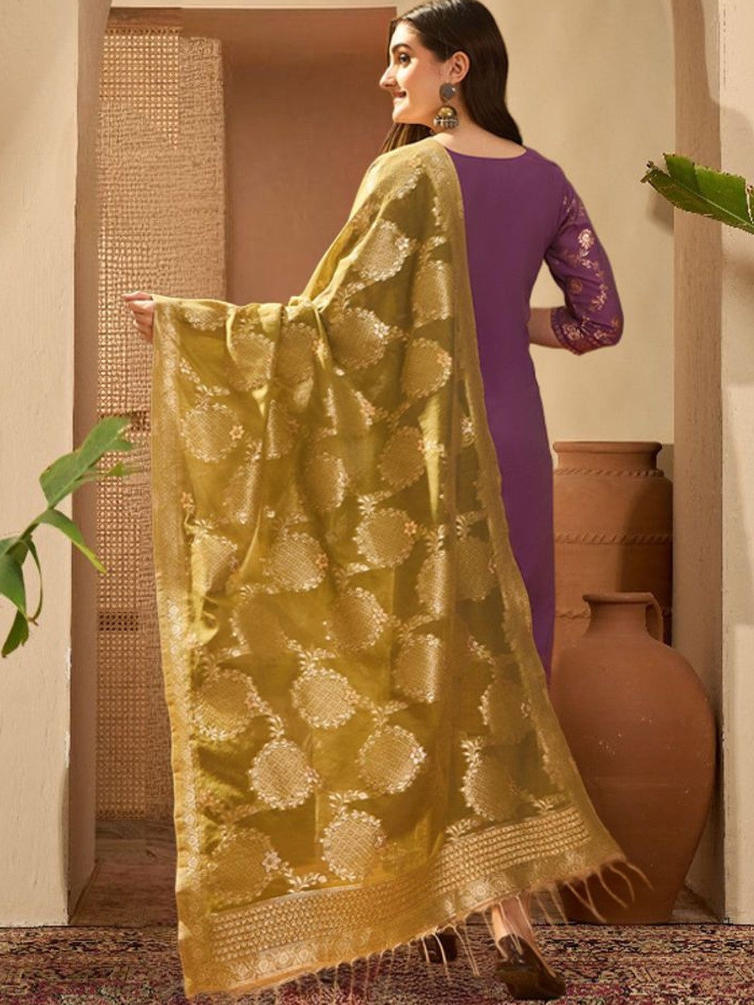 Women Festive Floral Gotta Patti Kurta Set With Trousers & Organza Dupatta