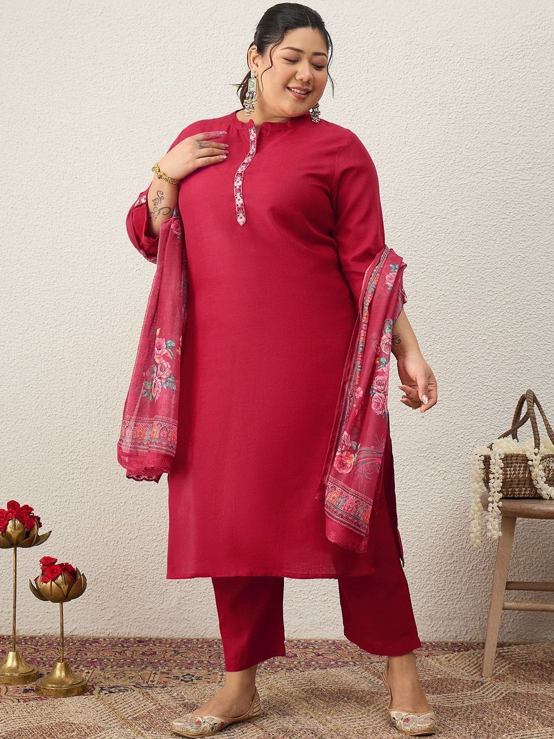 Dhiyona Women's Ethnic Motifs Regular Thread Work Kurta with Trousers & With Dupatta