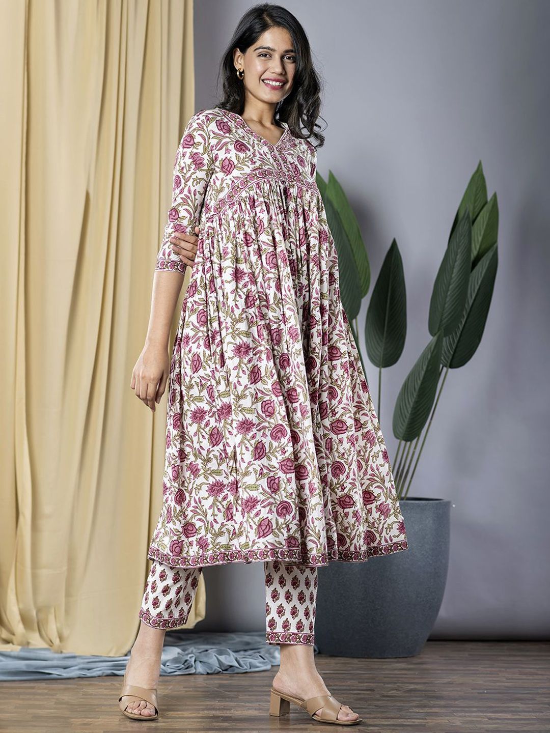 Dhiyona KL Floral Printed V-Neck Pure Cotton Anarkali Kurta With Trousers & Dupatta