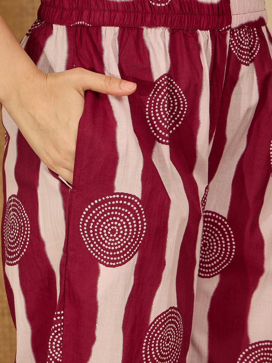 Women Printed Regular Thread Work Kurta with Palazzos