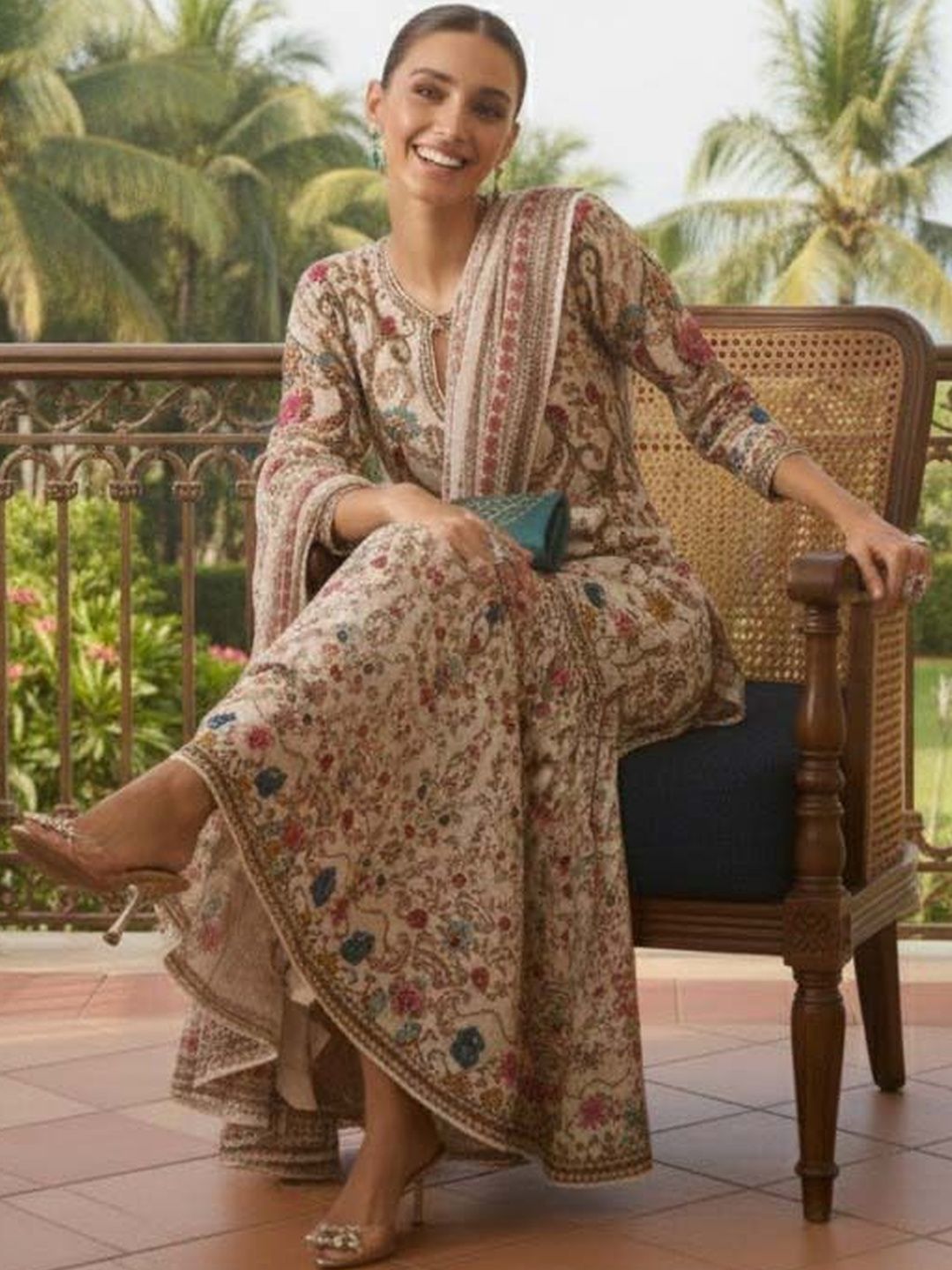 Dhiyona AN Women Floral Printed Regular Silk Crepe Kurta with Sharara & With Dupatta