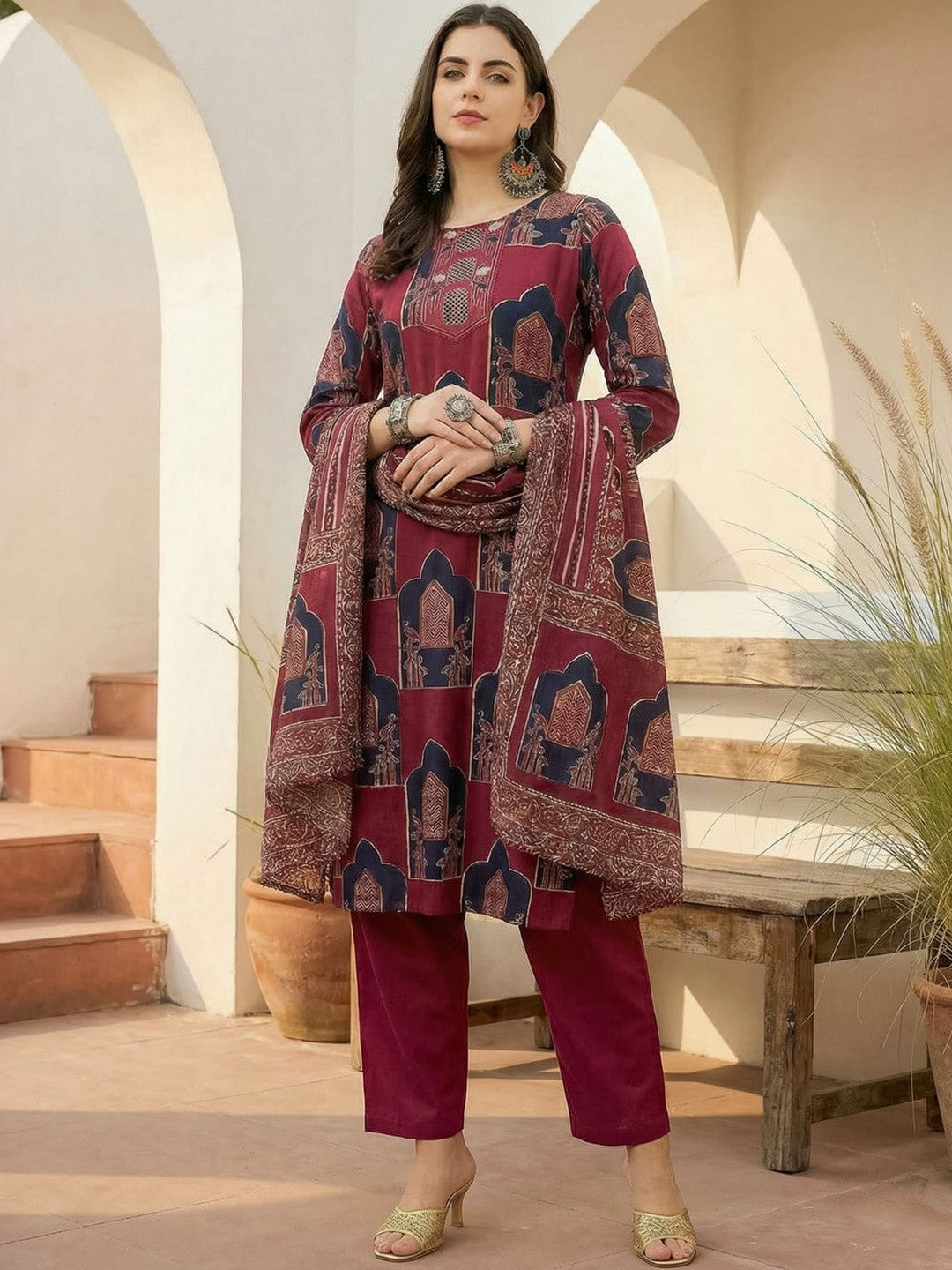 Women Ethnic Motifs Printed Regular Sequinned Pure Cotton Kurta with Trousers & With Dupatta