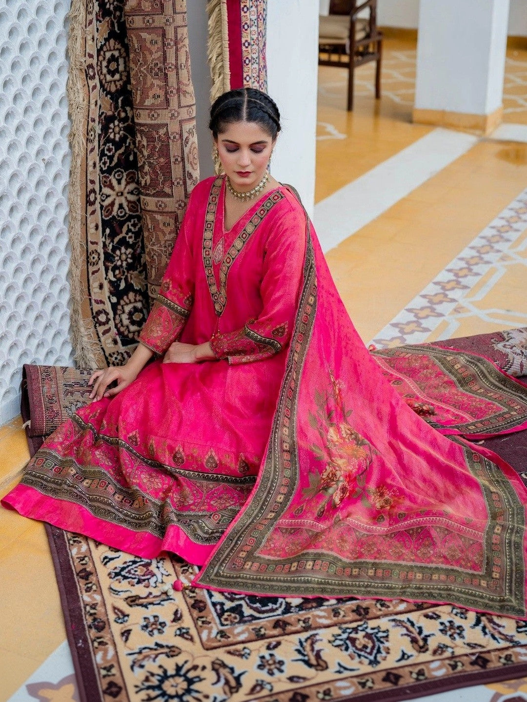 Women Ethnic Motifs Yoke Design Regular Kurta with Harem Pants