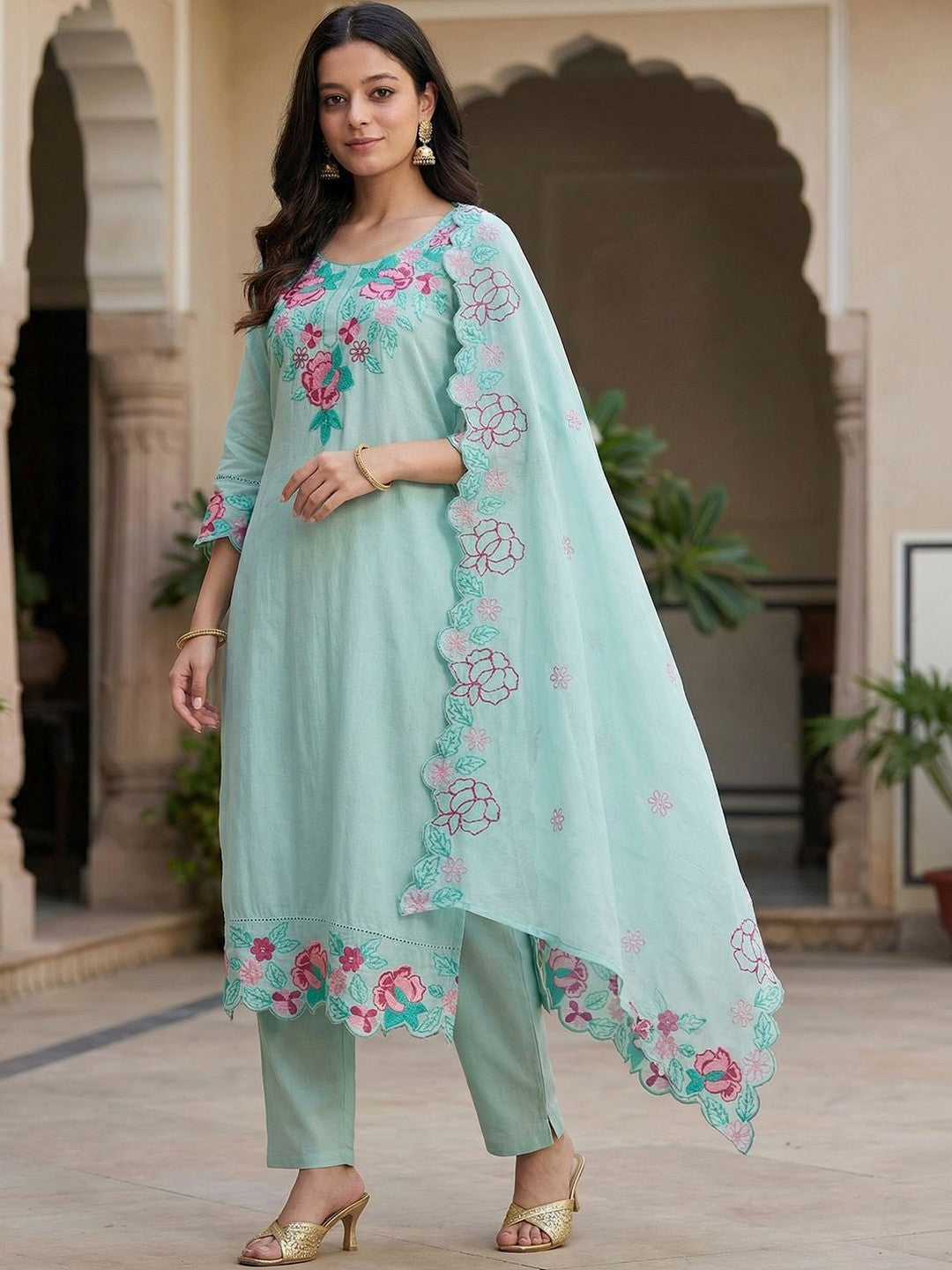 Women Floral Embroidered Regular Thread Work Pure Cotton Kurta with Trousers & With Dupatta