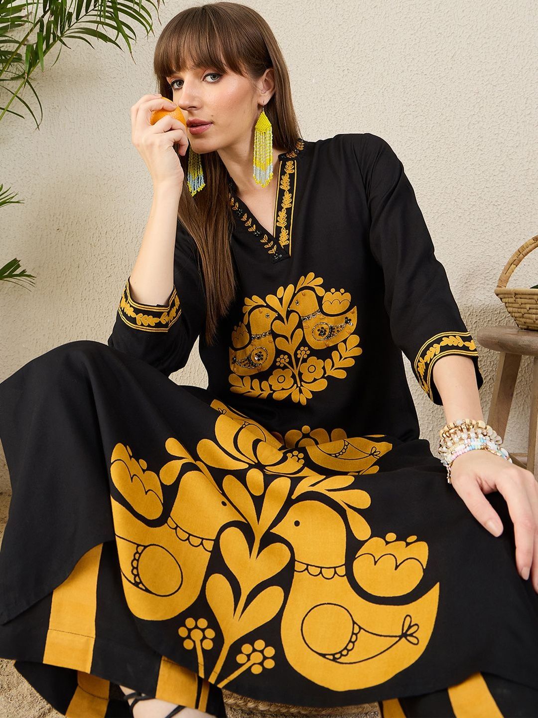 Women Ethnic Motifs Printed A-Line Kurta with Palazzos