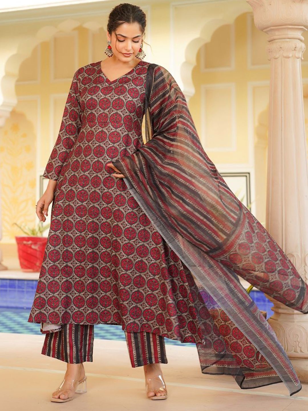 Dhiyona KL Floral Printed V-Neck A-Line Kurta with Palazzos And Dupatta