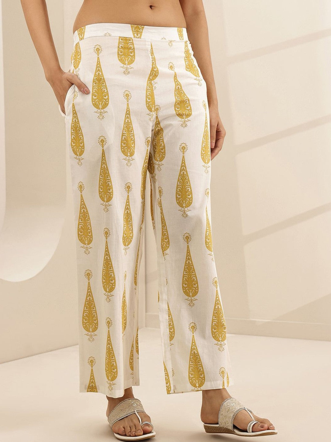 Ethnic Motifs Printed A-Line Kurta With Trousers