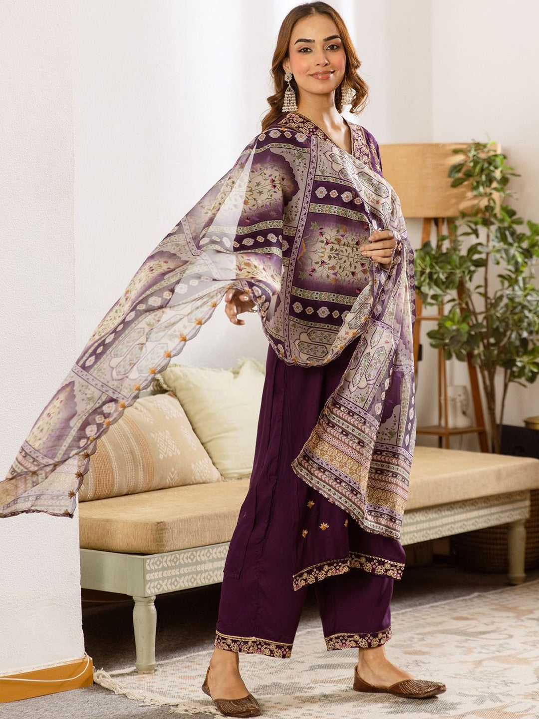 Women Ethnic Motifs Embroidered Regular Thread Work Kurta with Trousers & With Dupatta