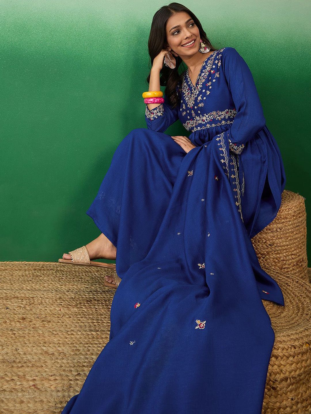 Dhiyona SN Women Floral Embroidered Kurta with Palazzo & Dupatta
