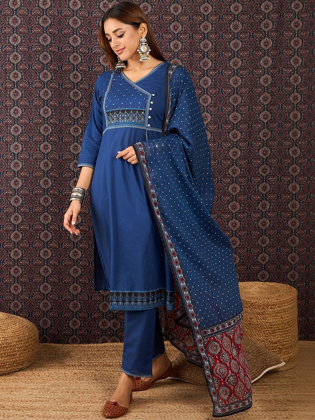 Women Ethnic Motifs Regular Thread Work Pure Cotton Kurta with Trousers & With Dupatta