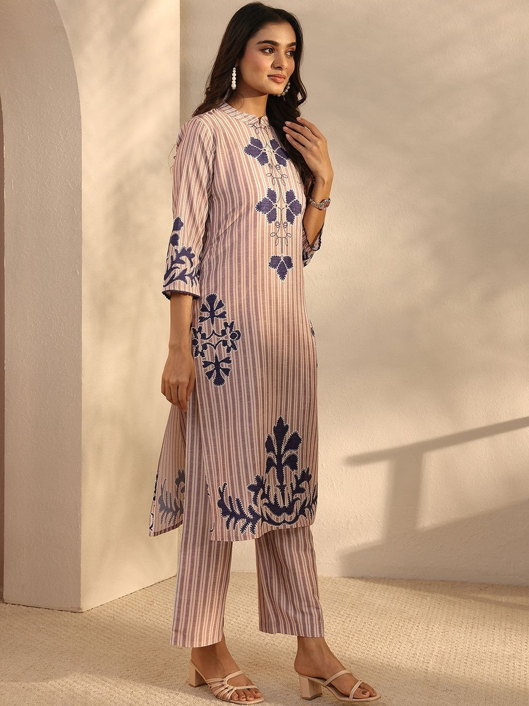 Women Printed Regular Kurta with Trousers & With Dupatta