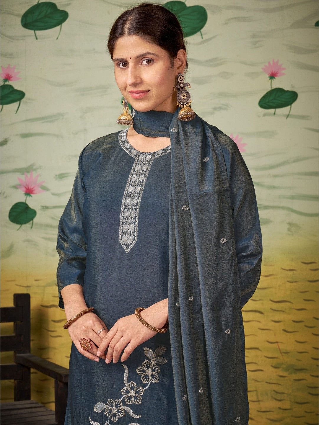 Embroidered Round Neck Kurti & Trousers With Dupatta