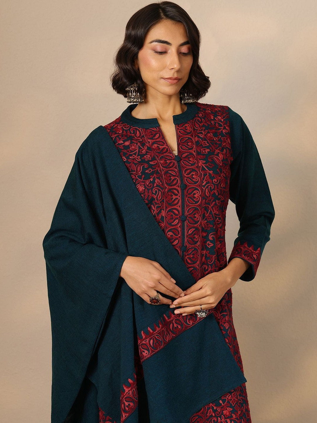 Ethnic Motifs Embroidered Thread Work Kurta With Trousers & Dupatta