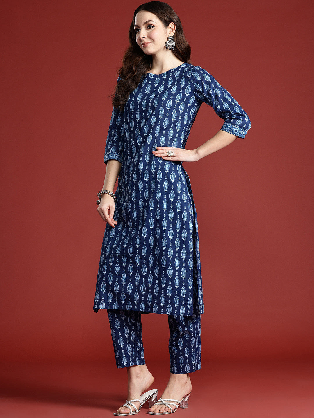 Ethnic Motifs Printed Pure Cotton Kurta with Trousers