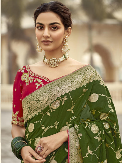 Dhiyona KM Women Regal Green Silk Saree “ A Timeless Classic