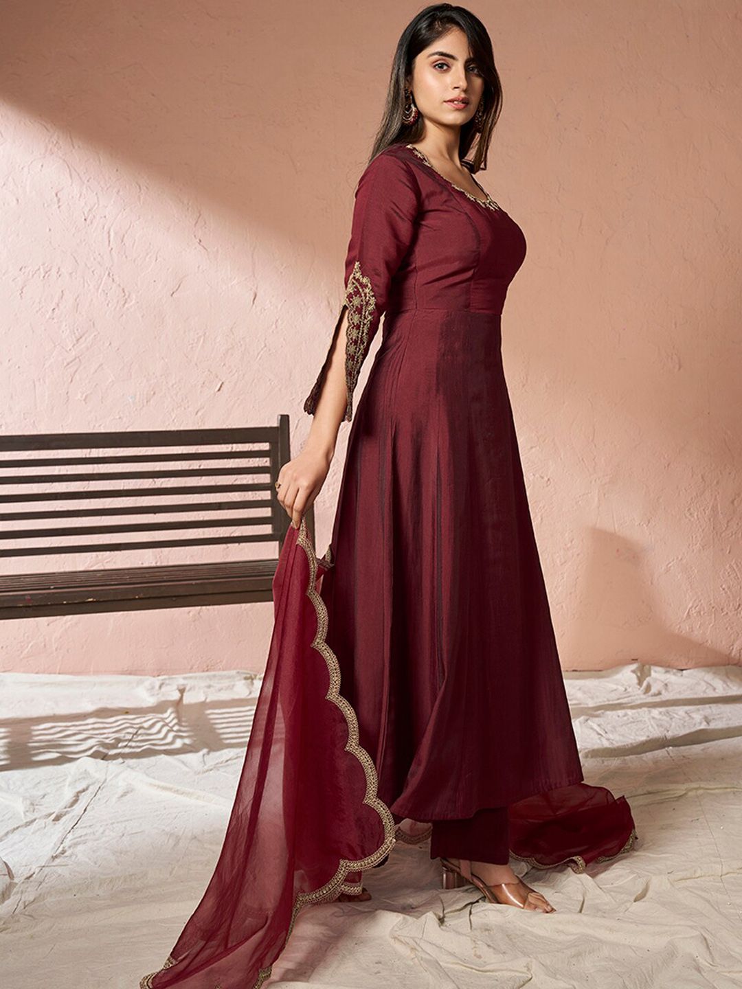 Dhiyona IN Ethnic Motifs Embroidered Pure Silk Kurta with Palazzos & Dupatta