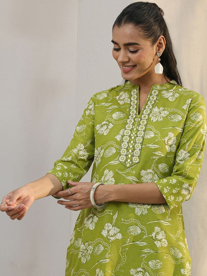 Libas Green Floral Printed Cotton Blend Straight Suit Set With Dupatta